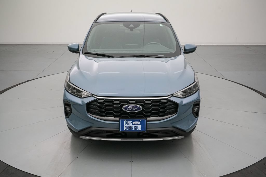 Certified 2025 Ford Escape ST-Line Select AWD/4WD image 9