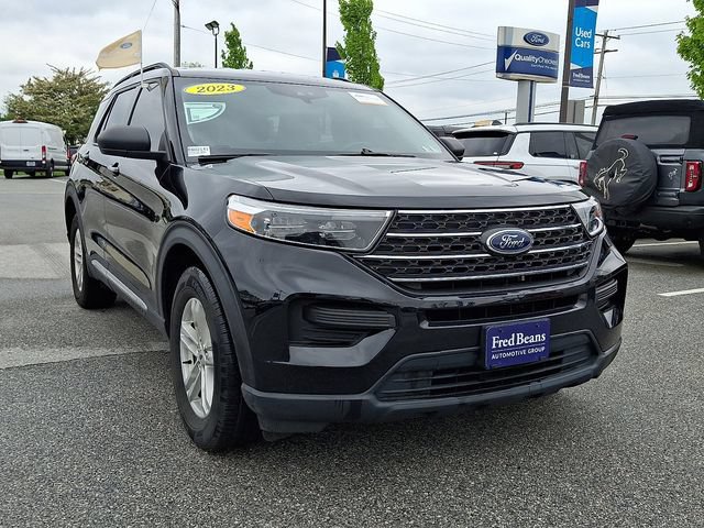 Certified 2023 Ford Explorer XLT AWD/4WD image 2