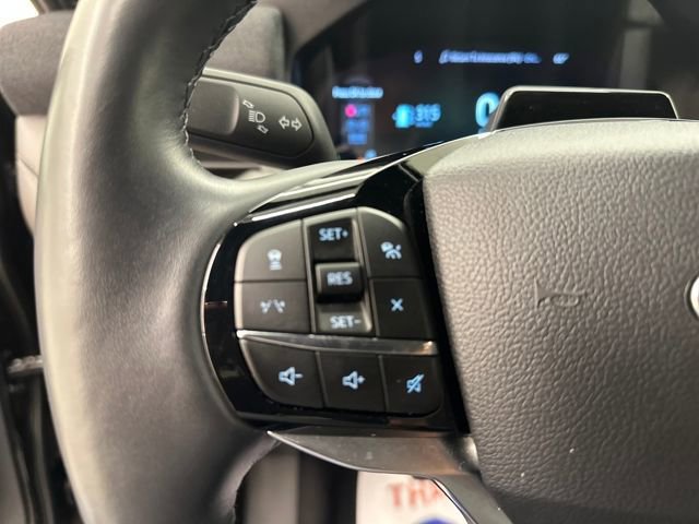 Certified 2025 Ford Explorer Platinum w/ LUX Leather Package image 34