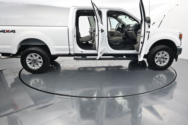 Certified 2022 Ford F250 XLT AWD/4WD image 40