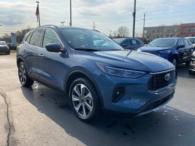 Certified 2024 Ford Escape Platinum