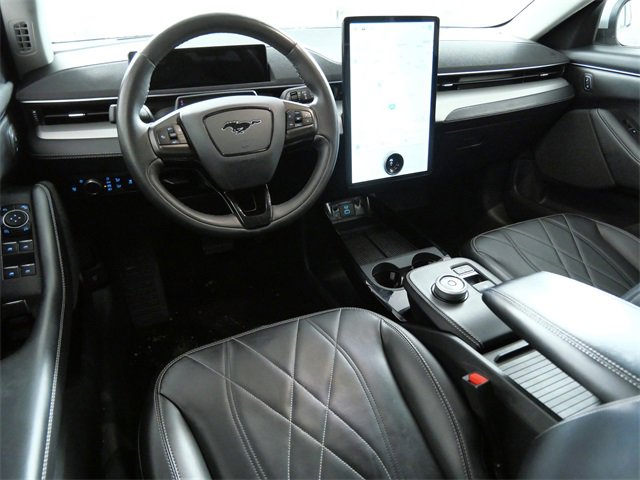 Certified 2021 Ford Mustang Mach-E Select w/ Comfort/Technology Package image 4
