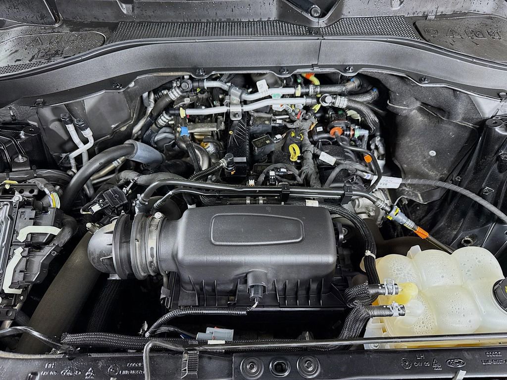 Certified 2023 Ford Explorer XLT w/ Equipment Group 202A image 30