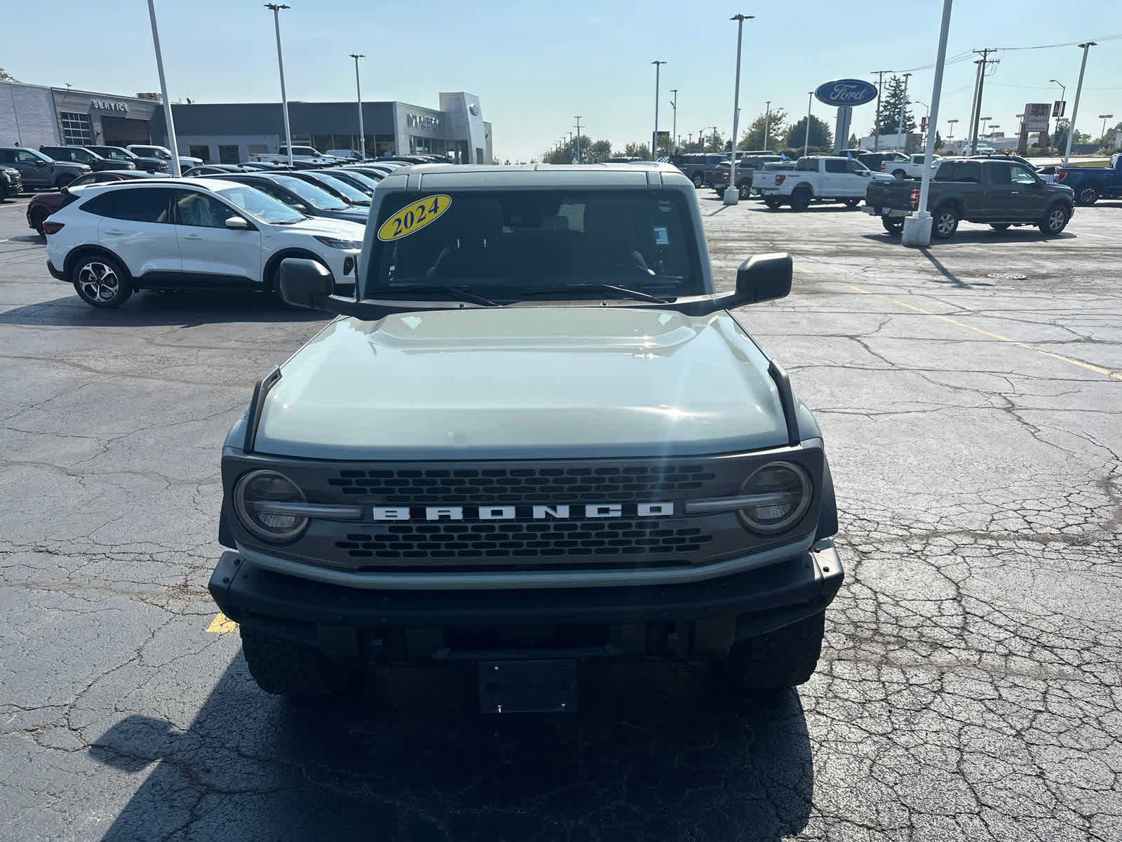 Certified 2024 Ford Bronco Badlands image 10
