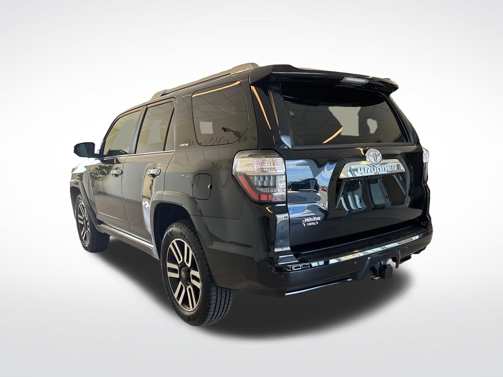 Used 2021 Toyota 4Runner Limited AWD/4WD image 2