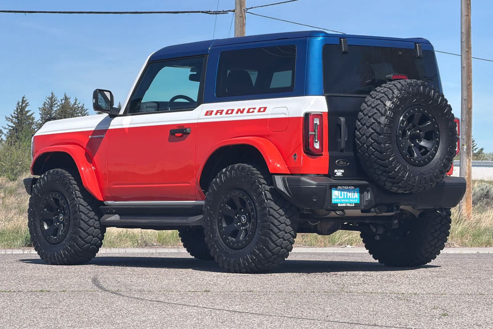 Certified 2025 Ford Bronco Stroppe Edition AWD/4WD image 6