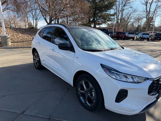 Certified 2023 Ford Escape ST-Line w/ Tech Pack #1 image 7