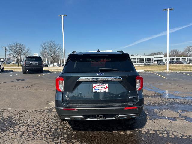 Certified 2023 Ford Explorer XLT w/ Equipment Group 202A image 7