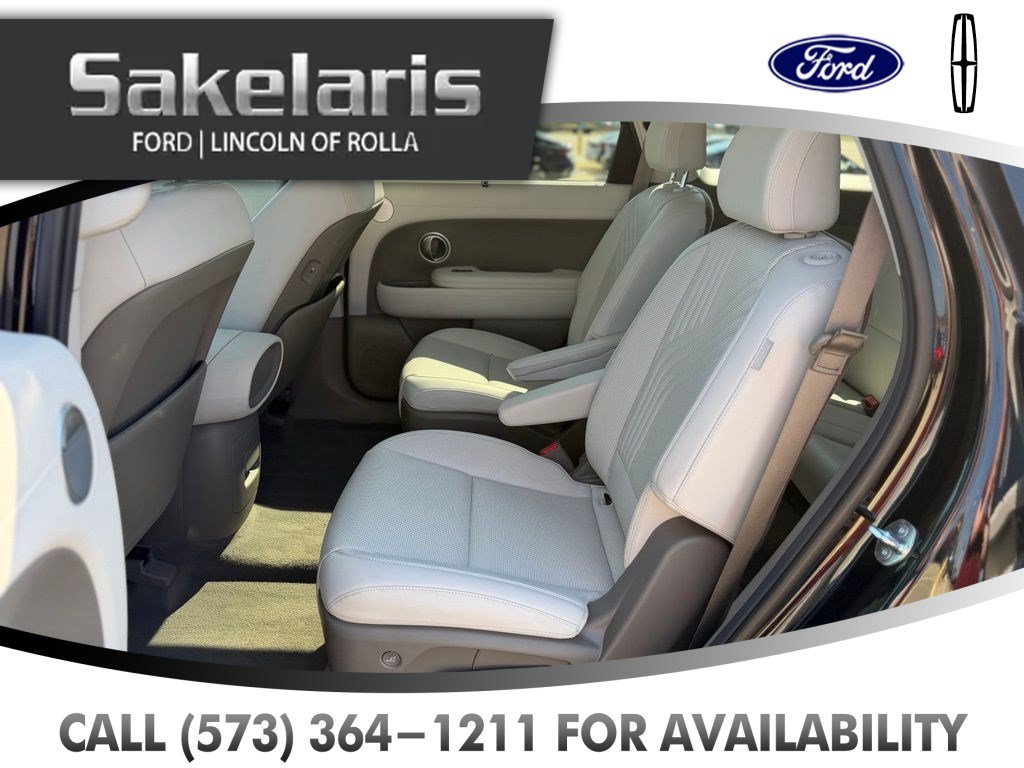 Used 2026 Hyundai Palisade SEL FWD image 36