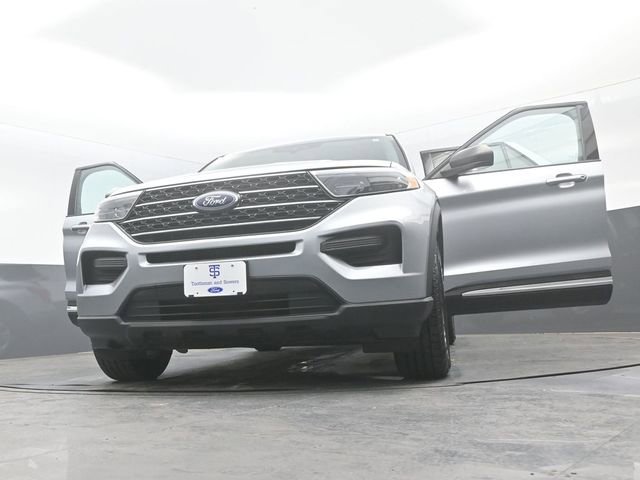 Certified 2022 Ford Explorer XLT AWD/4WD image 32