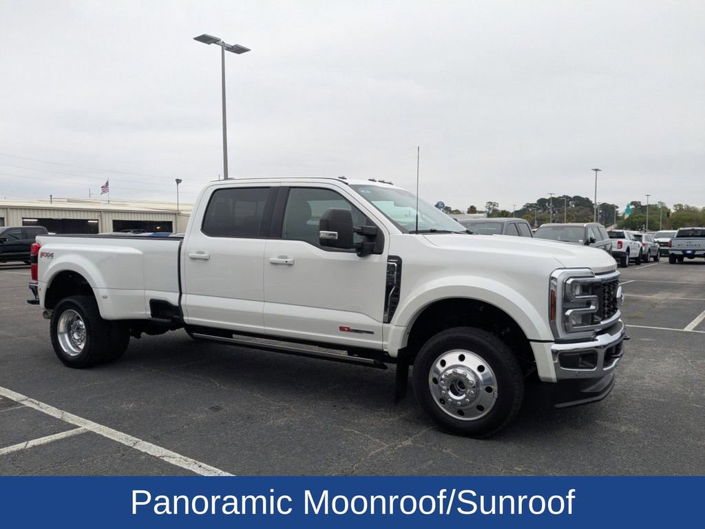 Certified 2025 Ford F450 Lariat w/ Lariat Ultimate Package image 9