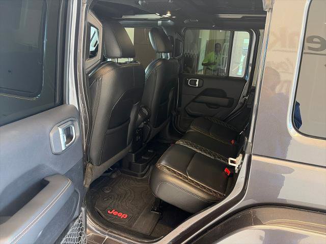 Used 2021 Jeep Wrangler Unlimited Sahara AWD/4WD image 11