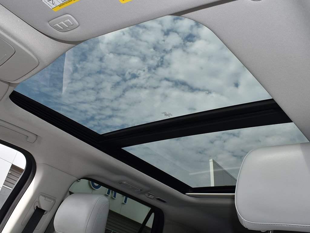 Certified 2025 Ford Expedition Max Platinum AWD/4WD image 8
