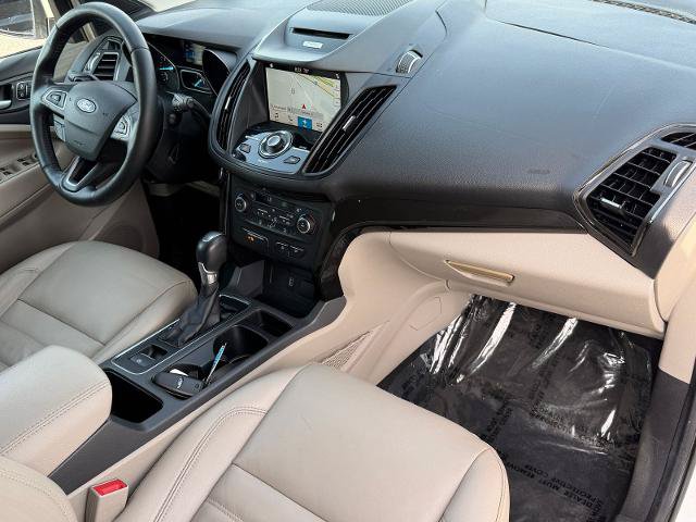 Certified 2017 Ford Escape Titanium AWD/4WD image 32
