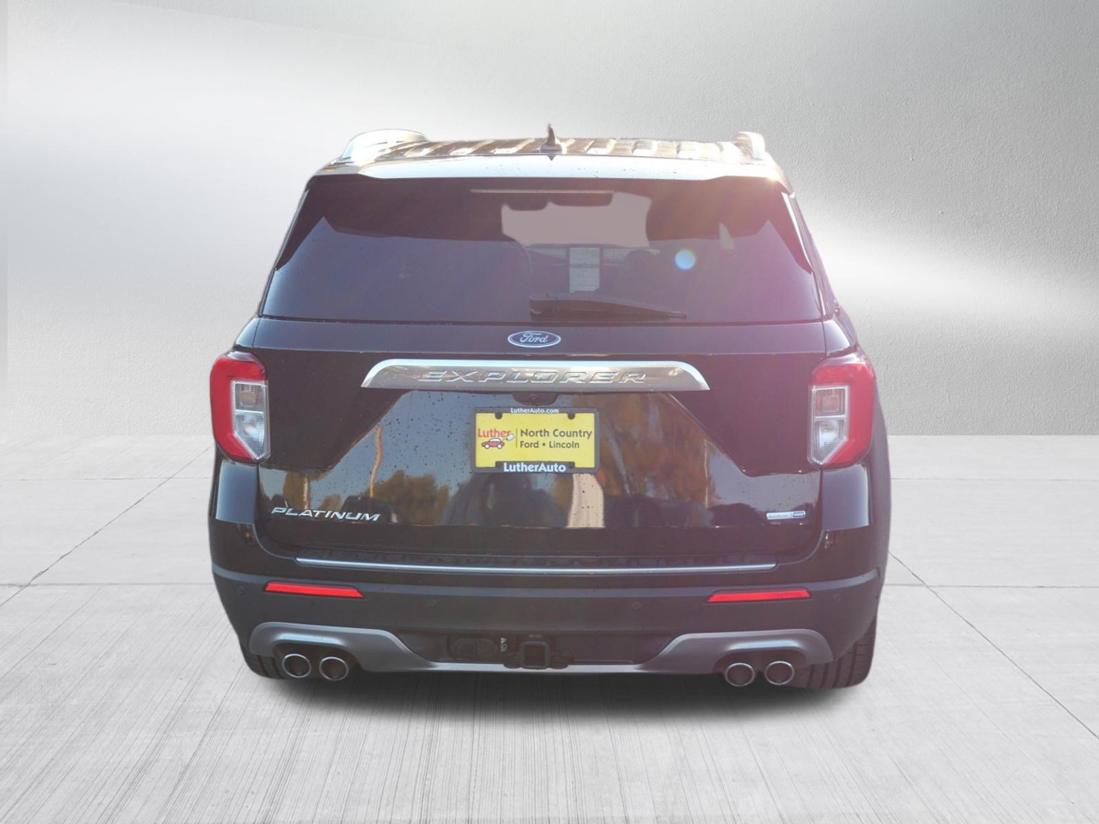 Certified 2020 Ford Explorer Platinum w/ Premium Technology Package AWD/4WD image 6