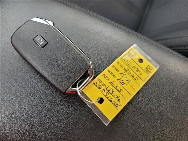 Used 2022 Kia K5 LXS FWD image 17