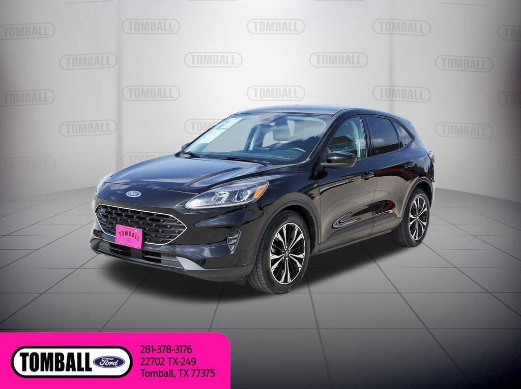 Certified 2022 Ford Escape SE w/ SE Sport Appearance Package FWD image 3
