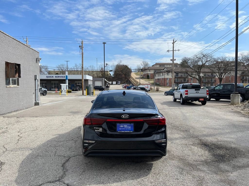Used 2021 Kia Forte Sedan image 4