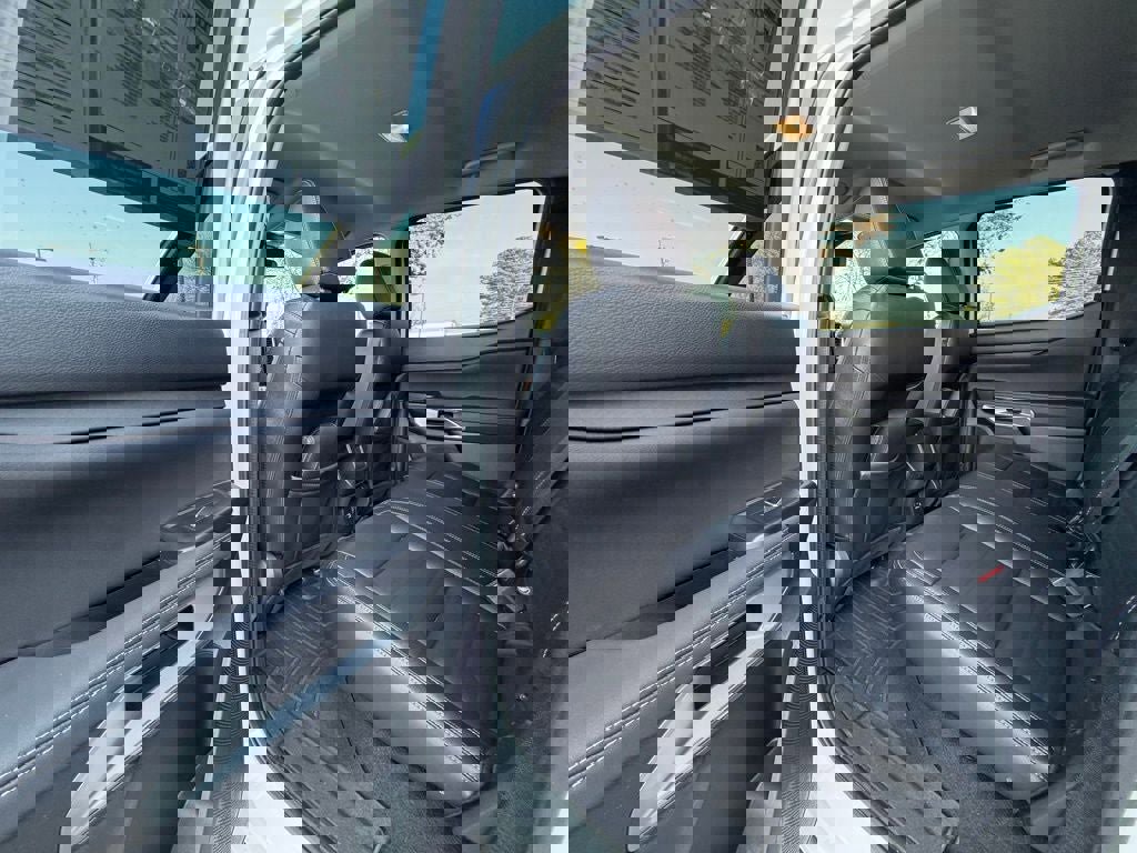 Certified 2024 Ford Ranger Lariat w/ FX4 Off-Road Package image 36