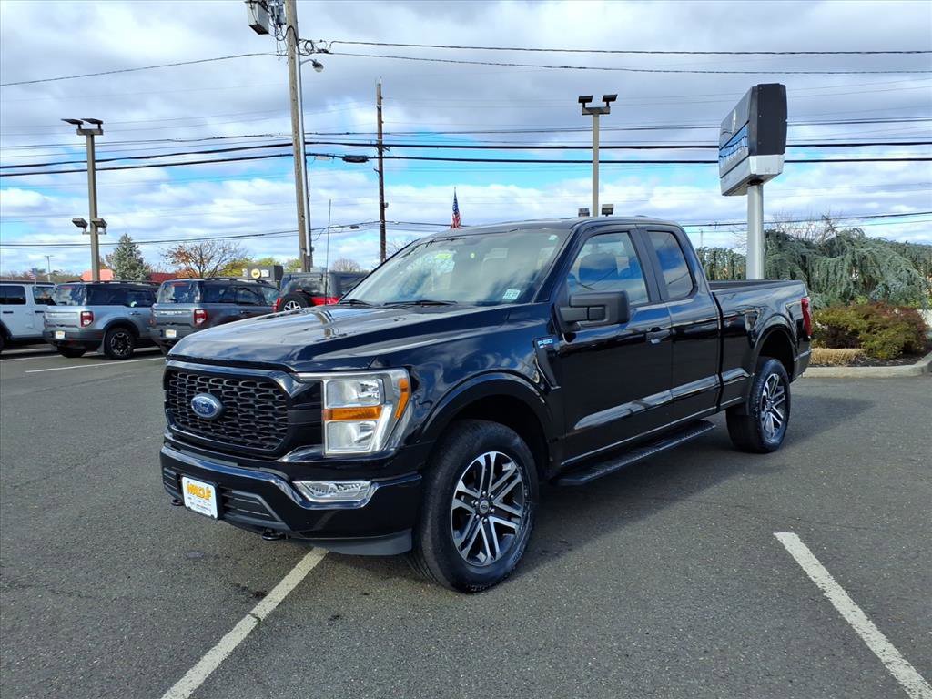 Certified 2022 Ford F150 XL w/ STX Appearance Package image 3