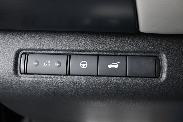 Used 2025 Nissan Pathfinder SL FWD image 24