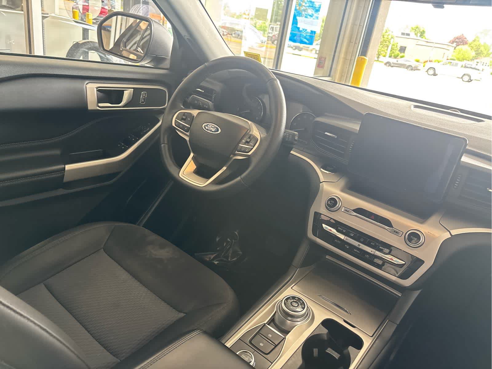 Certified 2022 Ford Explorer XLT AWD/4WD image 12