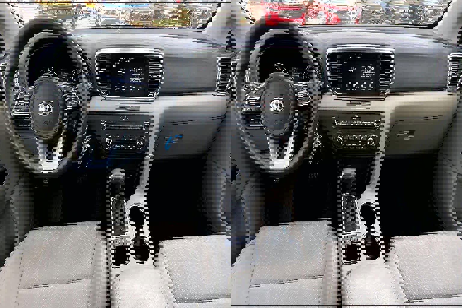 Used 2021 Kia Sportage LX image 14