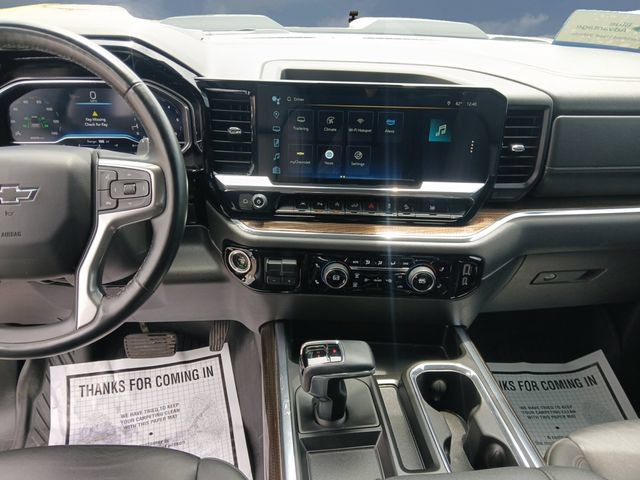 Used 2024 Chevrolet Silverado 1500 LT Trail Boss w/ Convenience Package II AWD/4WD image 11