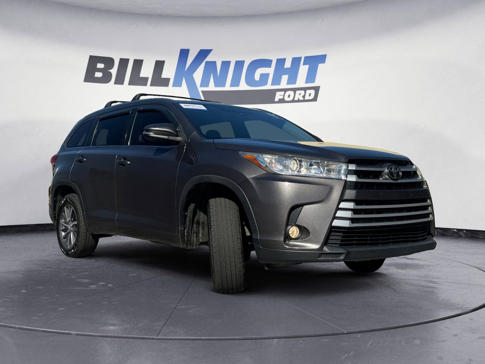 Used 2017 Toyota Highlander XLE image 7