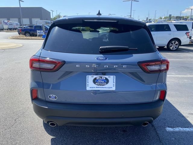 Certified 2025 Ford Escape ST-Line w/ Tech Pack #1 FWD image 6