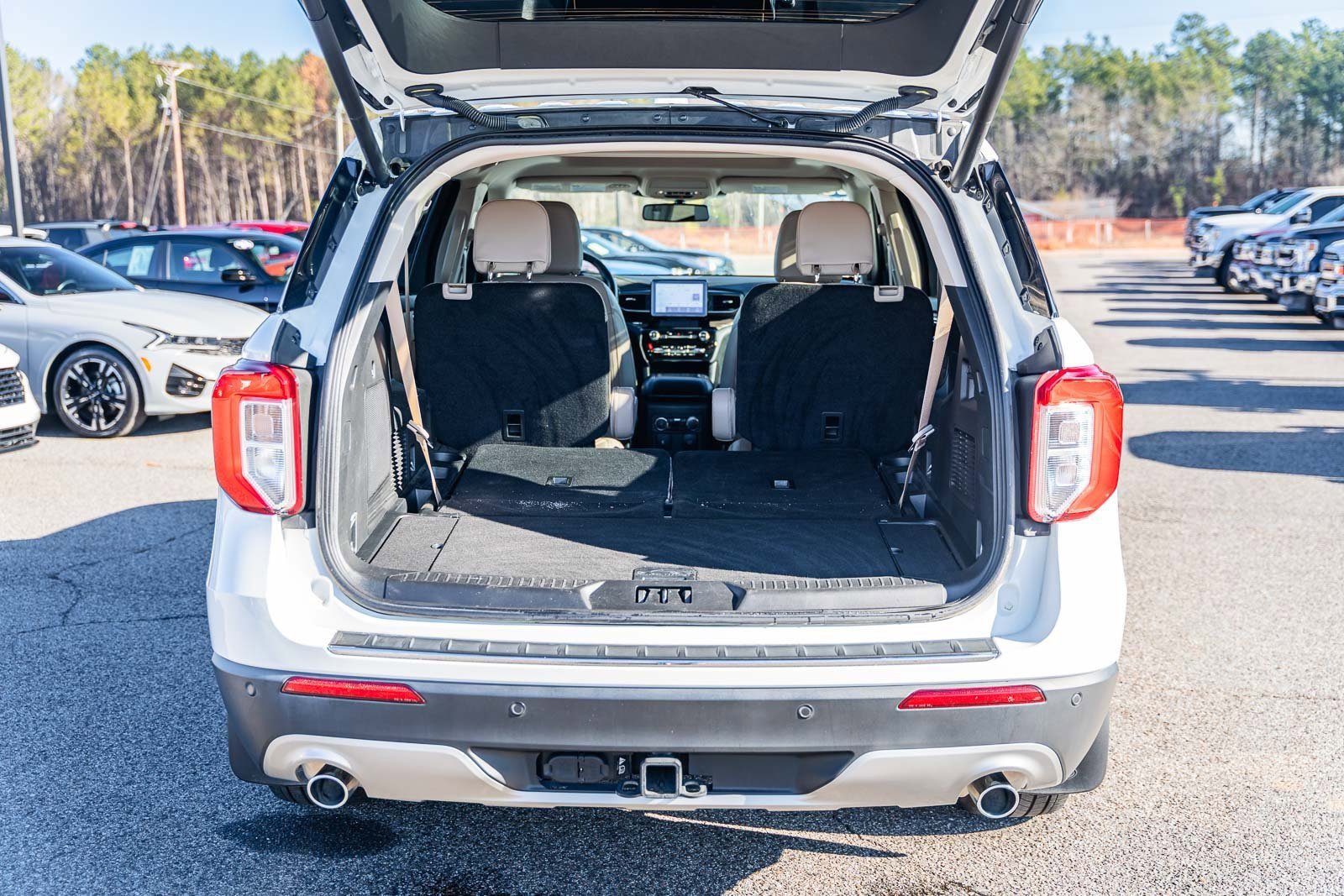 Certified 2023 Ford Explorer Limited w/ Equipment Group 301A image 14