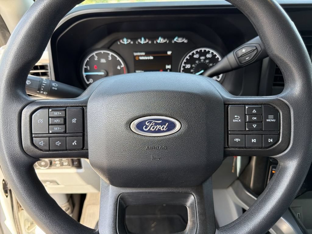 Certified 2025 Ford F350 XLT w/ 360-Degree Camera Package AWD/4WD image 14