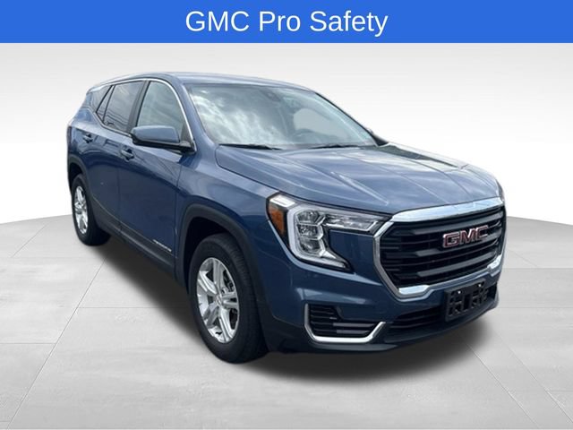 Used 2024 GMC Terrain SLE FWD image 1