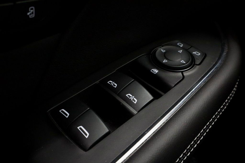 Used 2021 Buick Envision Essence image 26