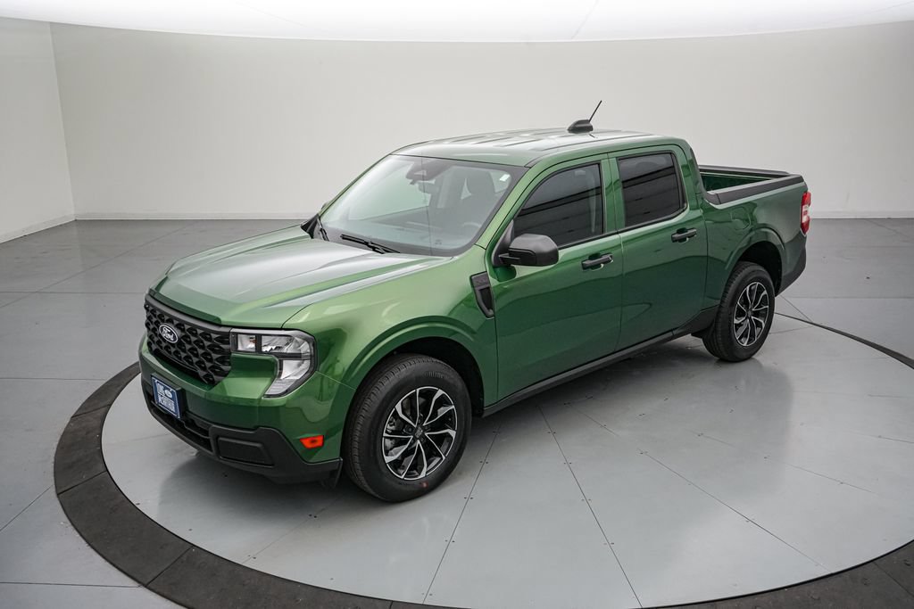 Certified 2025 Ford Maverick XL FWD image 9