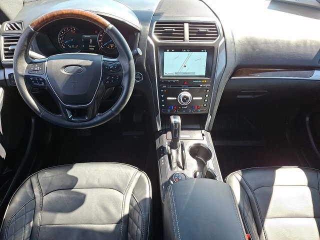 Certified 2017 Ford Explorer Platinum AWD/4WD image 16