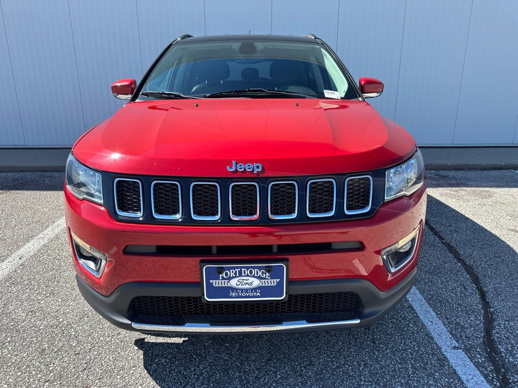 Used 2019 Jeep Compass Limited AWD/4WD image 11
