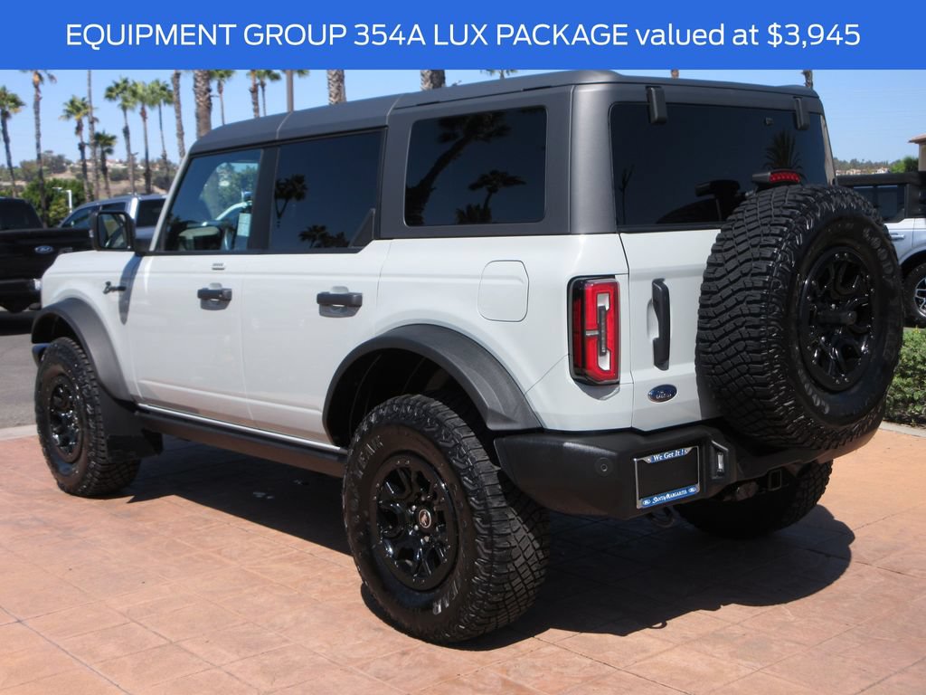 Certified 2023 Ford Bronco Wildtrak AWD/4WD image 2