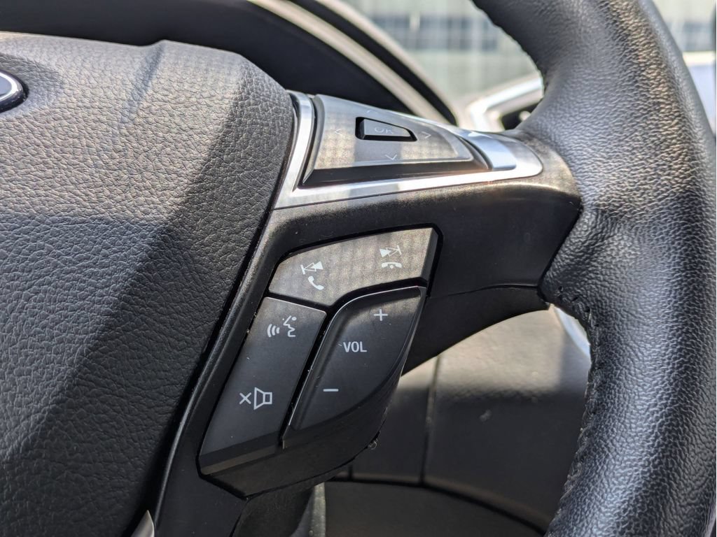 Certified 2024 Ford Edge Titanium AWD/4WD image 23