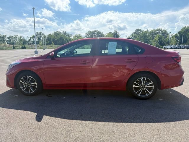 Used 2024 Kia Forte LXS FWD image 11