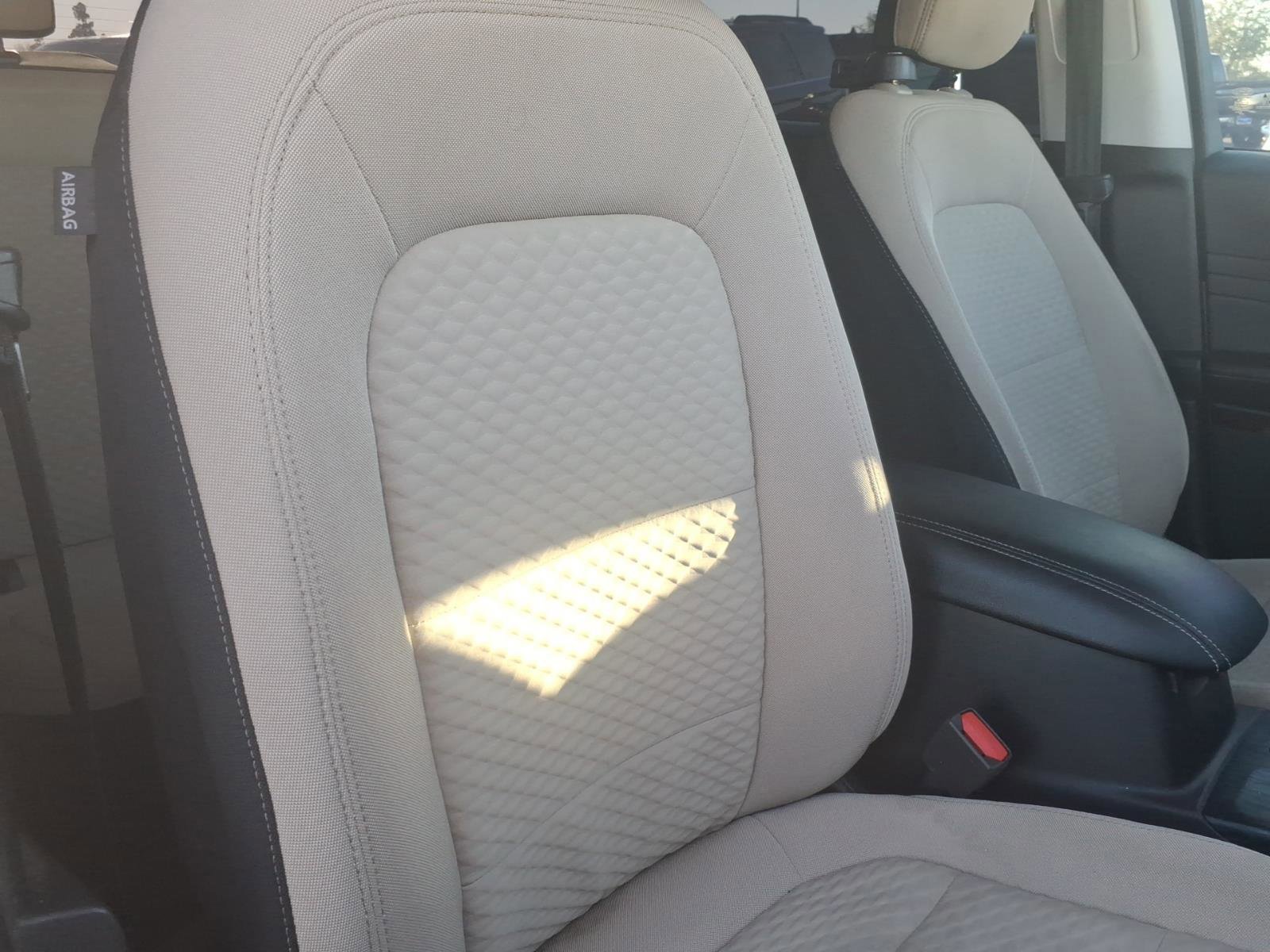 Certified 2022 Ford Escape SE image 12