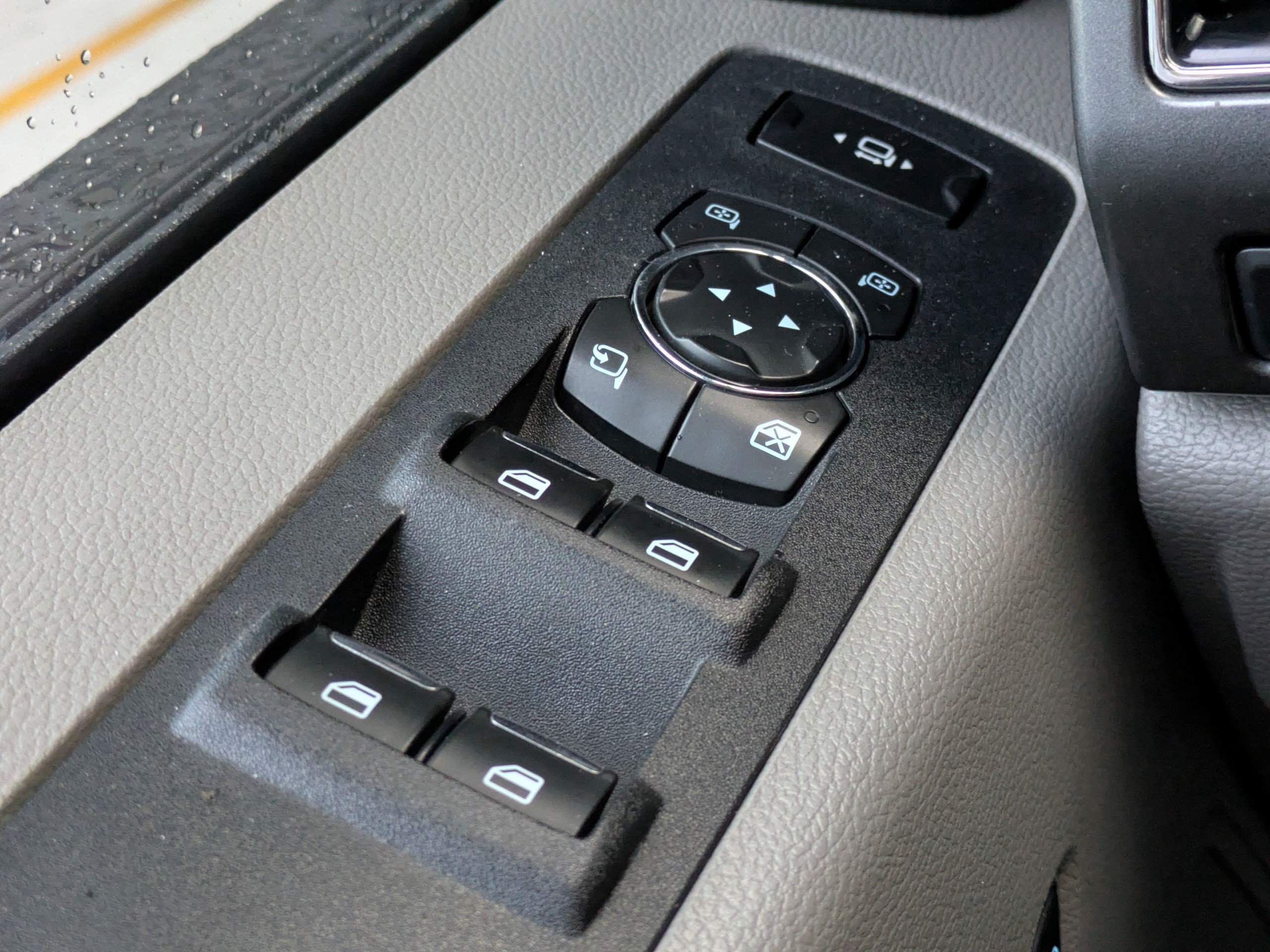 Certified 2019 Ford F350 XLT w/ XLT Premium Package AWD/4WD image 22