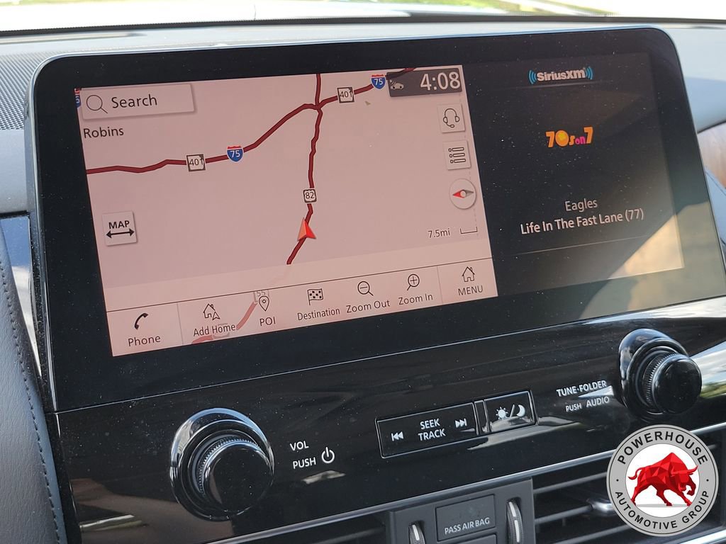 Used 2024 Nissan Armada SL w/ Captain's Chairs Package image 28