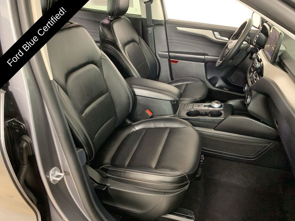 Certified 2022 Ford Escape SEL AWD/4WD image 35