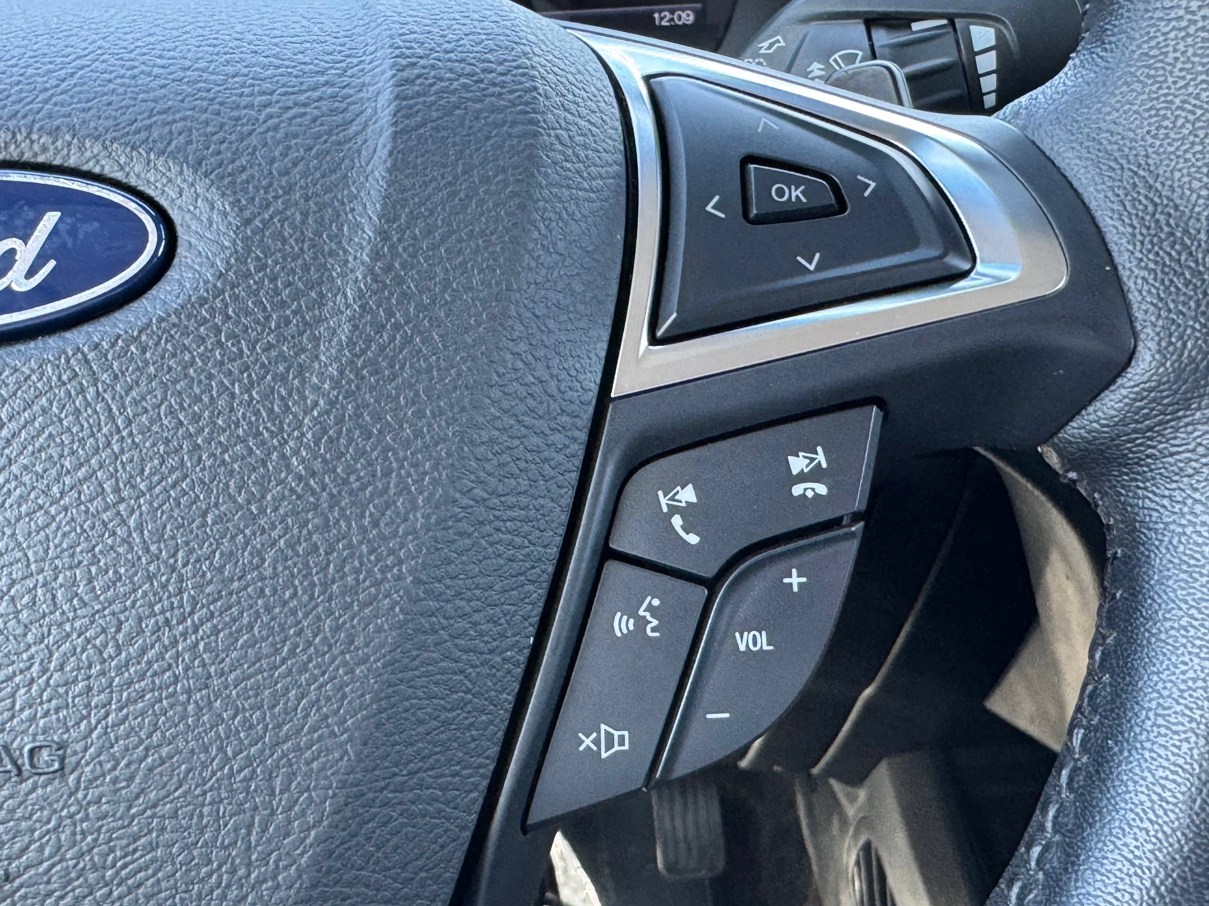 Certified 2019 Ford Edge Titanium w/ Equipment Group 301A AWD/4WD image 51