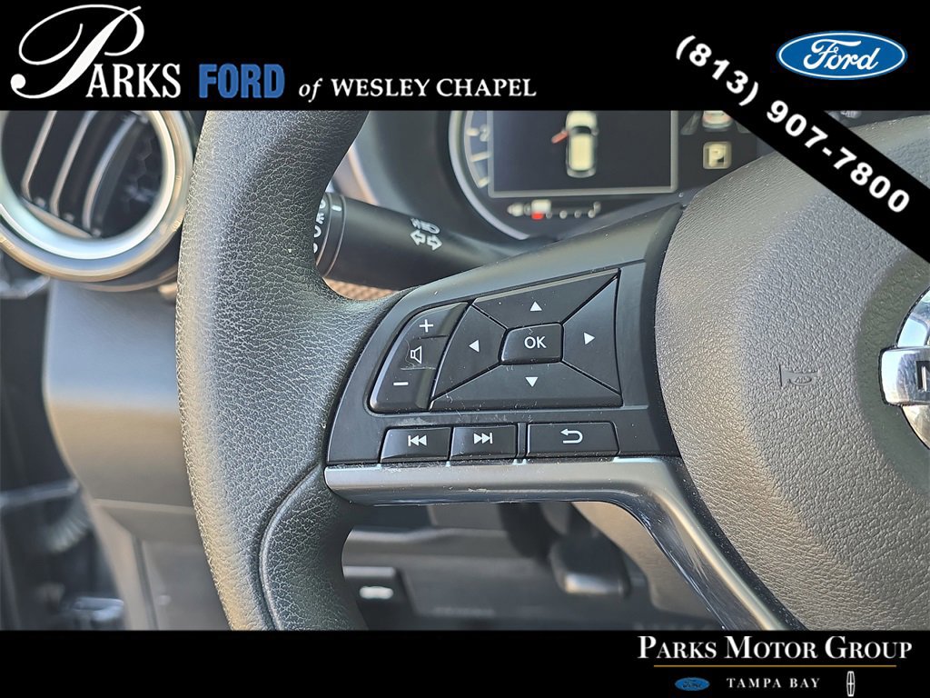 Used 2020 Nissan Kicks SV image 26