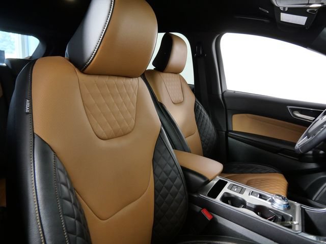 Certified 2023 Ford Edge Titanium w/ Equipment Group 301A AWD/4WD image 10