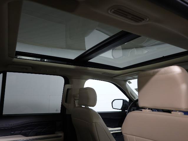 Certified 2024 Ford Expedition Platinum AWD/4WD image 29