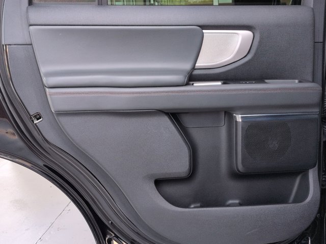 Certified 2025 Ford Expedition Active AWD/4WD image 29