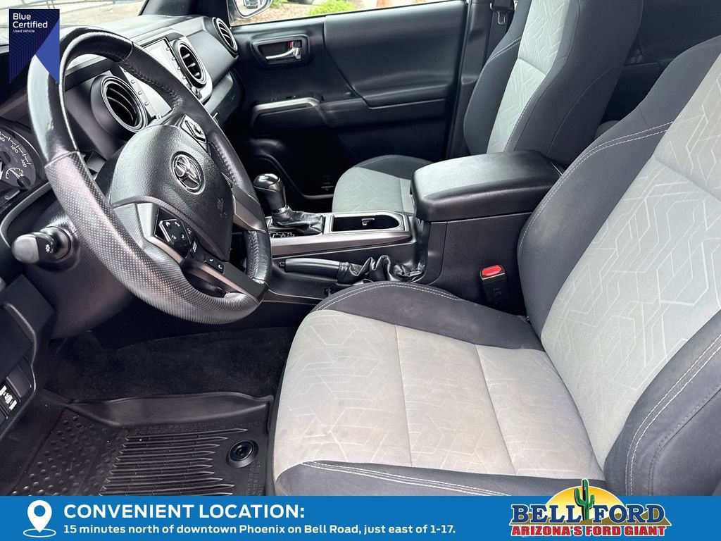 Used 2021 Toyota Tacoma TRD Sport w/ Technology Package image 17